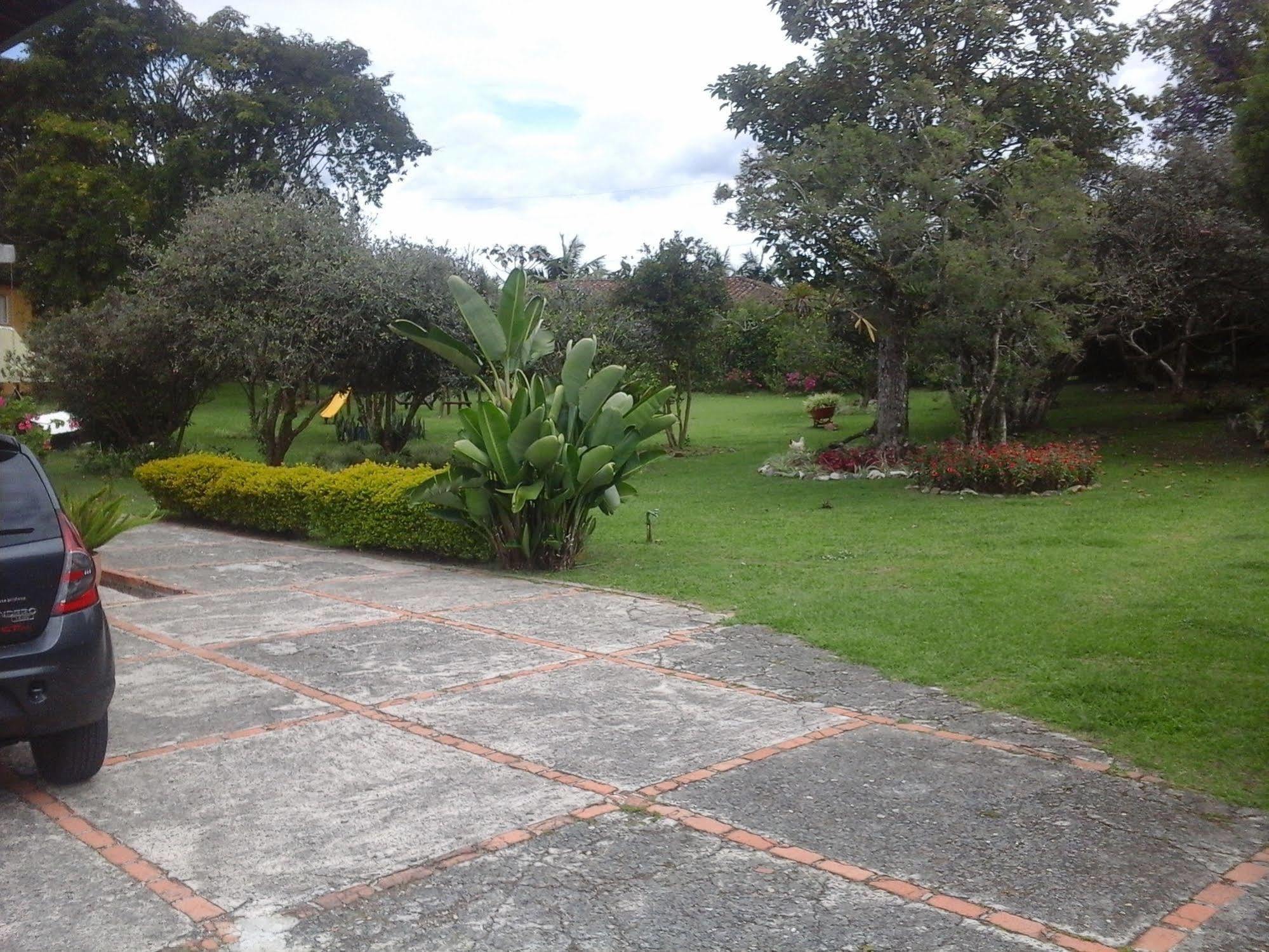ריונגרו Finca Hotel La Ponderosa מראה חיצוני תמונה